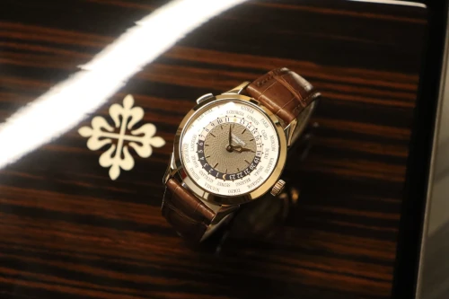 Patek Philippe World Time 38.5MM 18K Rose Gold 5230R 2020 Boxed