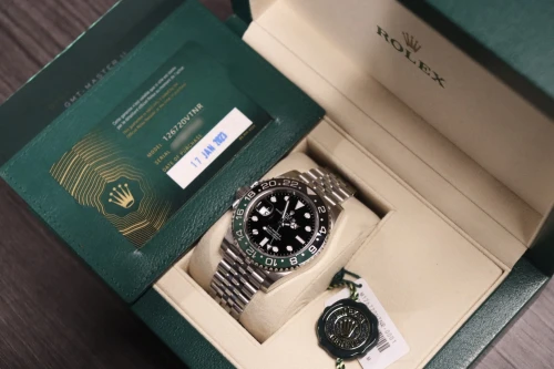 Rolex Gmt-Master II Stainless Steel Jubilee Ref. 126720VTNR 2023 Box & Papers