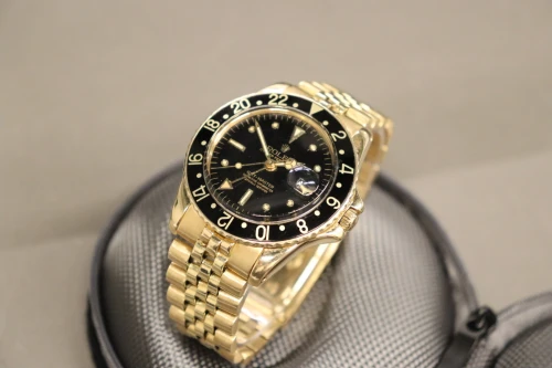 Rolex GMT-Master 1675 18K Yellow Gold Nipple Dial 40mm Jubilee Bracelet 1968