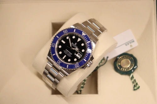 Rolex Submariner Date 18K White Gold 126619LB Blue Bezel Full Set 2023