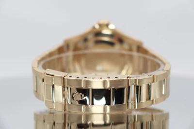 Rolex Submariner Date 18K Yellow Gold Blue Dial 16618 Boxed 1990