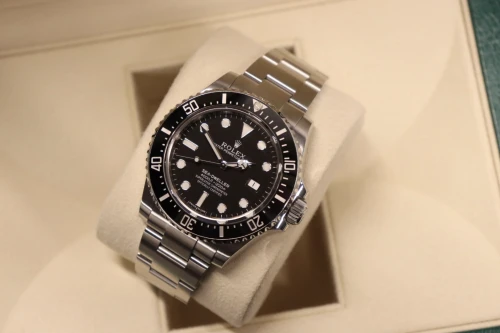 Rolex Seadweller 4000 Ceramic 40MM Stainless Steel 116600 2016 Full Set