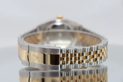 Rolex DateJust 36mm 126233 18K Yellow & Steel Champagne Dial Box & Papers 2021