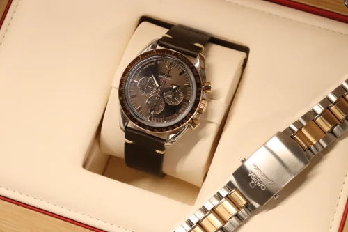 OMEGA Speedmaster Broad Arrow 1957 50th 321.90.42.50.13.001 Boxed Circa 2007