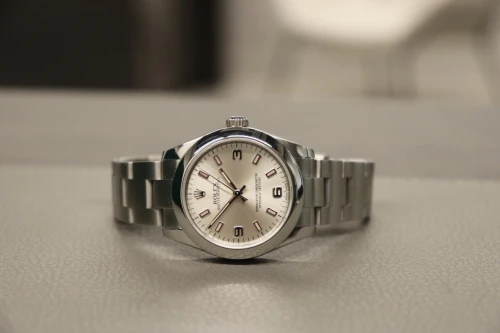 Rolex Oyster Perpetual 31MM Silver Dial Pink Baton 177200 2015 Full Set