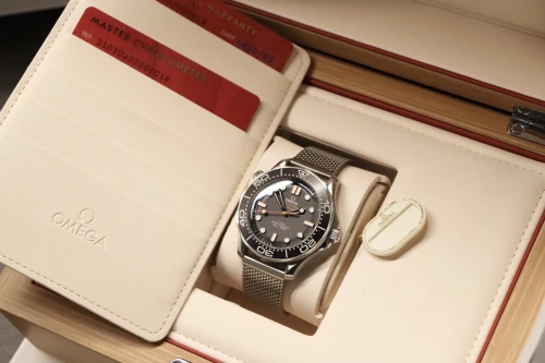 Omega Seamaster Diver 300M 42mm Steel 210.30.42.20.01.018 Full Set 2025