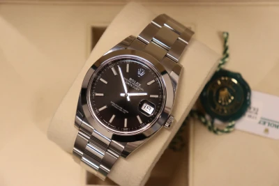 Rolex Datejust 41 Stainless Steel 126300 Black Dial Oyster Box & Papers 2019
