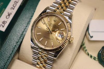 Rolex DateJust 36mm 126233 18K Yellow & Steel Champagne Dial Box & Papers 2021