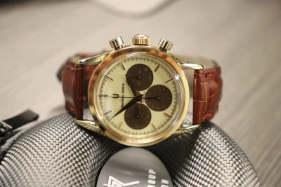 Universal Genève Compax Vintage 35mm Yellow Gold Manual Wind Chronograph 184.450