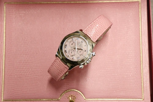 Rolex Daytona 18ct White Gold Pink Beach Mother of Pearl 116519 2004 Full Set