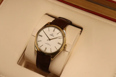 Omega De Ville Tresor Co-Axial 18K Gold 40mm 435.53.40.21 Boxed Circa 2019