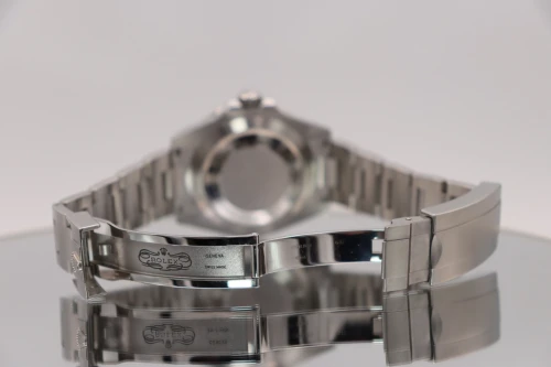 Rolex Seadweller 4000 Ceramic 40MM Stainless Steel 116600 2016 Full Set