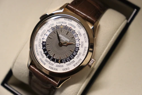 Patek Philippe World Time 38.5MM 18K Rose Gold 5230R 2020 Boxed