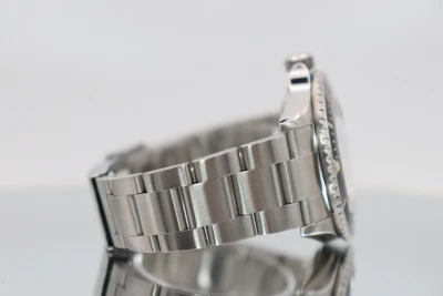 Rolex Submariner Date 40MM Stainless Steel 16610 Rehaut Serial Circa 2009 Boxed