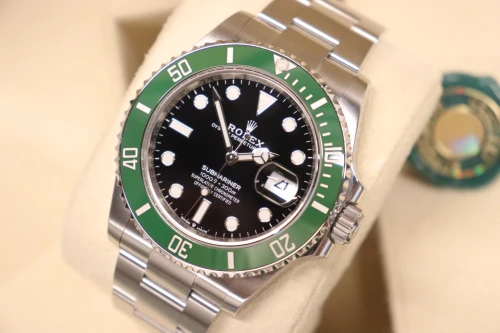 Rolex Submariner Date "Starbucks" MK2 41MM Oystersteel 126610LV Circa 2023