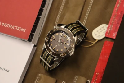 Omega Seamaster 300M 007 Titanium 42MM Ref.210.92.42.20.01.001 Full Set 2026 B&P