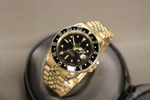 Rolex GMT-Master 1675 18K Yellow Gold Nipple Dial 40mm Jubilee Bracelet 1968