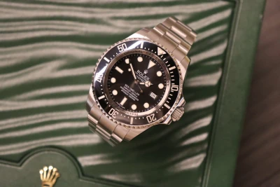 Rolex Deepsea Seadweller 44MM Stainless Steel Black 116660 Box & Papers 2008