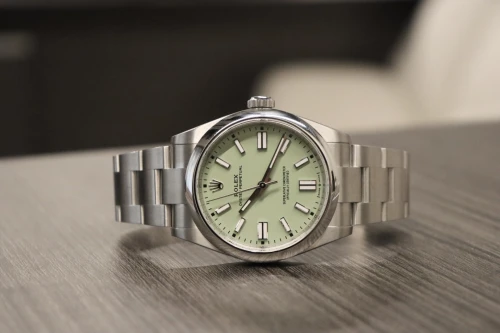 Rolex Oyster Perpetual Pistachio Dial 41mm Steel 134300 2026 Full Set