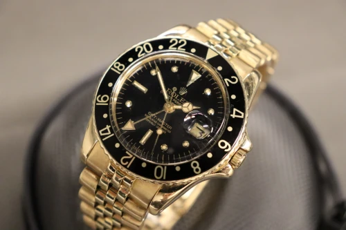 Rolex GMT-Master 1675 18K Yellow Gold Nipple Dial 40mm Jubilee Bracelet 1968