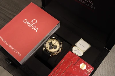 Omega Moonwatch 42mm Moonshine 18K Gold Champagne Dial 310.62 Full Set 2023