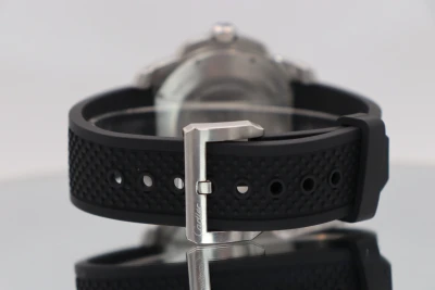 Cartier Diver 42MM Ceramic Bezel Black Dial Rubber Srap 3729 Box & Papers 2015