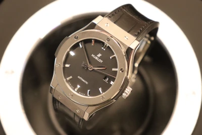 Hublot Classic Fusion Titanium 42MM Black Dial Box & Papers 2017