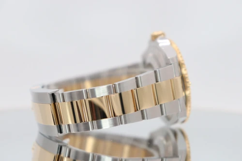 Rolex Submariner Date 41MM 126613LB 18K Yellow Gold & Steel 2021 Box & Papers