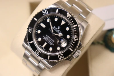 Rolex Submariner Date 40MM Stainless Steel Black Ceramic 116610LN Full Set 2017