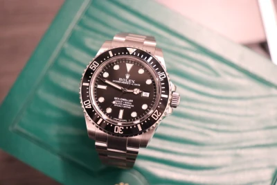 Rolex Sea Dweller SD4000 stainless steel 40mm 116600 B&P 2015