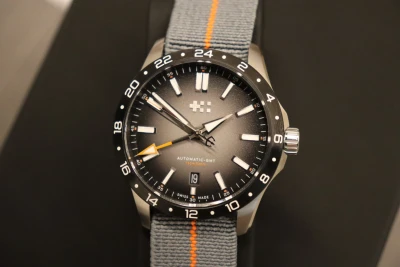 Christopher Ward x WatchGecko C63 Sealander GMT LE Stainless Box & Papers 2025