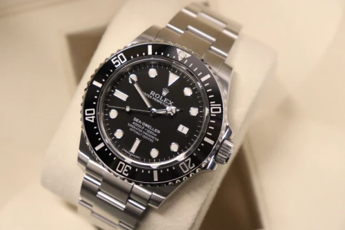 Rolex Seadweller 4000 Ceramic 40MM Stainless Steel 116600 2016 Full Set