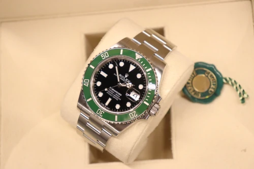 Rolex Submariner Date "Starbucks" MK2 41MM Oystersteel 126610LV Circa 2023