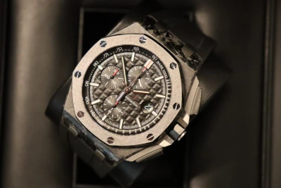 Audemars Piguet Royal Oak Offshore 26400AU Forged Carbon Chrono 44MM B&P 2013