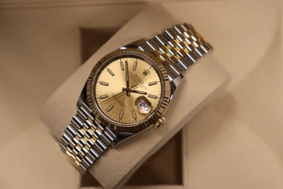 Rolex DateJust 36mm 126233 18K Yellow & Steel Champagne Dial Box & Papers 2021