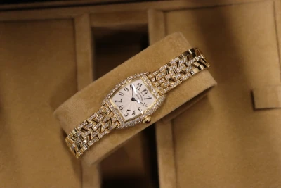 Franck Muller Genève 18K Yellow Gold Factory Diamond Set 2500QZD 2003