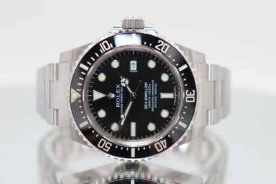 Rolex Seadweller 40MM SD4000 Stainless Steel Matte Black Dial Box & Papers 2016