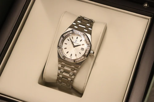 Audemars Piguet Royal Oak 33mm Quartz Diamond Bezel 67601ST B&P 2008