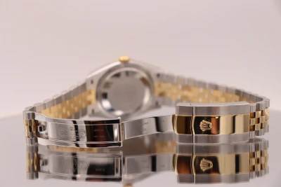 Rolex DateJust 36mm 126233 18K Yellow & Steel Champagne Dial Box & Papers 2021