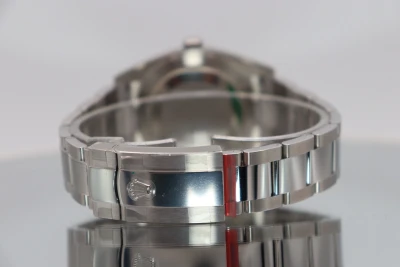 Rolex Datejust 41 Stainless Steel 126300 Black Dial Oyster Box & Papers 2019