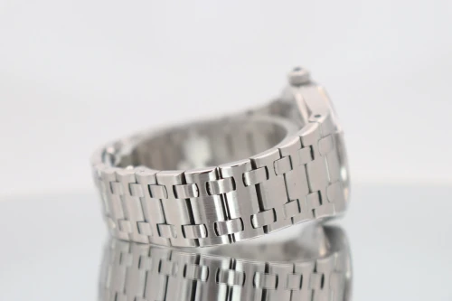 Audemars Piguet Royal Oak 33mm Quartz Diamond Bezel 67601ST B&P 2008