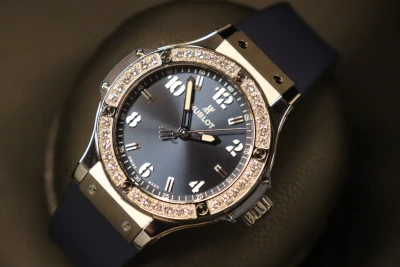 Hublot Big Bang 38mm Steel Blue Dial Diamond Bezel 361.SX.7170.RX B&P 2022