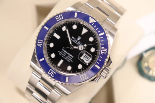 Rolex Submariner Date 18K White Gold 126619LB Blue Bezel Full Set 2023