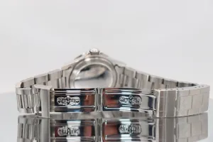 Rolex Submariner Date 40mm stainless Steel 16610 SWISS ONLY Boxed Circa 1998