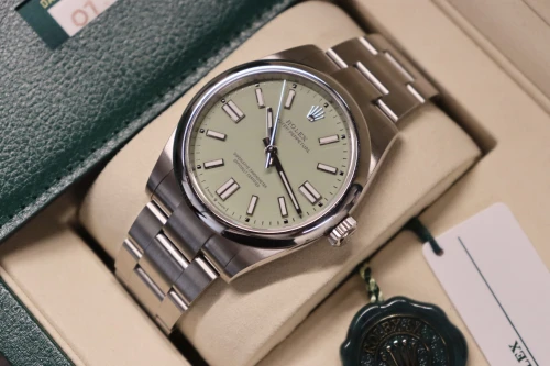 Rolex Oyster Perpetual Pistachio Dial 41mm Steel 134300 2026 Full Set