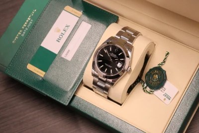 Rolex Datejust 41 Stainless Steel 126300 Black Dial Oyster Box & Papers 2019