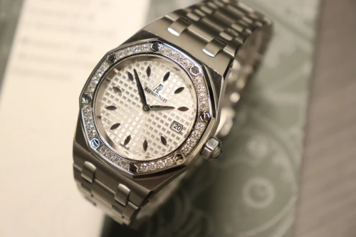 Audemars Piguet Royal Oak 33mm Quartz Diamond Bezel 67601ST B&P 2008