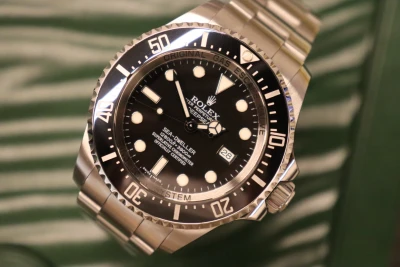 Rolex Deepsea Seadweller 44MM Stainless Steel Black 116660 Box & Papers 2008