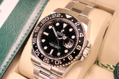 Rolex GMT Master II 40MM Black Ceramic Green Hand 116710LN Box & Papers 2015