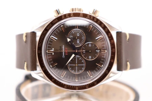 OMEGA Speedmaster Broad Arrow 1957 50th 321.90.42.50.13.001 Boxed Circa 2007
